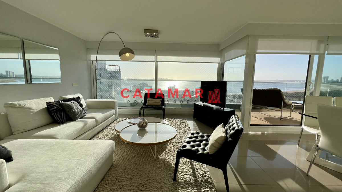 Apartamento ID.481 - Departamento en Alexander Collection de tres dormitorios mas habitación de servicio Punta del Este Playa Mansa