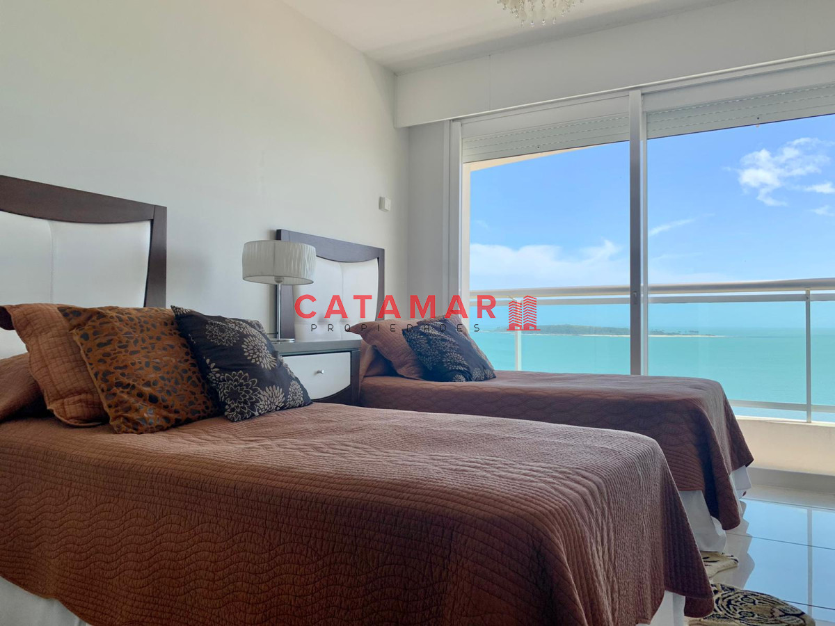Apartamento ID.498 - Departamento primera linea punta del este tres dormitorios Aquarela  Punta del este 