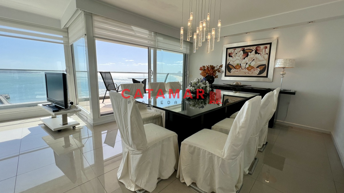 Apartamento ID.480 - Departamento Alexander Collection de tres dormitorios habitación de servicio Punta del Este Playa Mansa