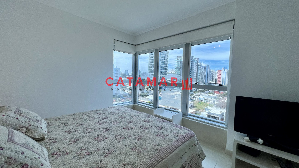 Apartamento ID.475 - Departamento Art Boulevard tres dormitorios Punta del este