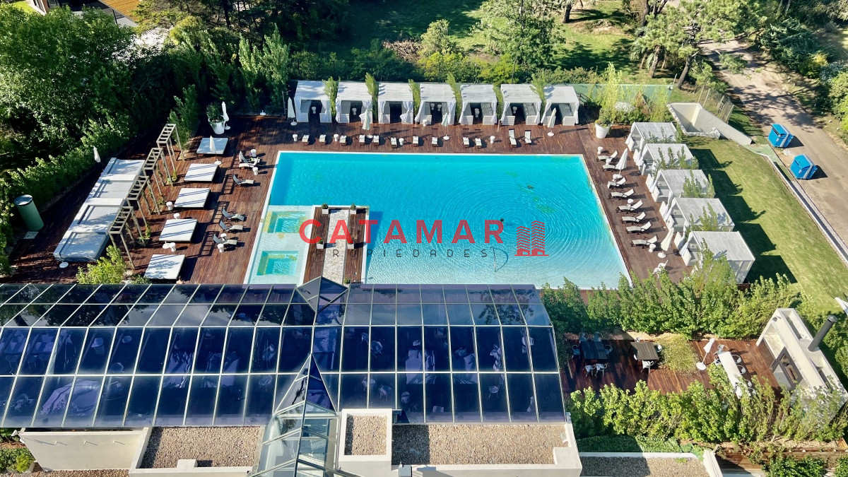 Apartamento ID.631 - Departamento Torre Yoo dos dormitorios dos baños Roosevelt Punta del Este