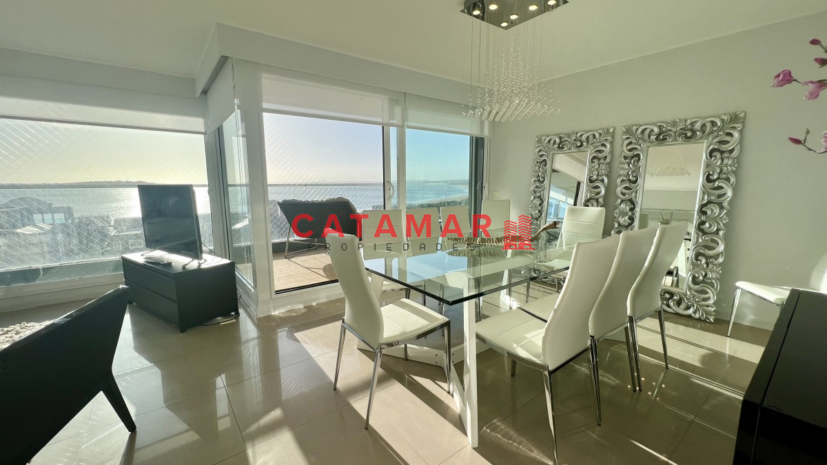 Apartamento ID.481 - Departamento en Alexander Collection de tres dormitorios mas habitación de servicio Punta del Este Playa Mansa