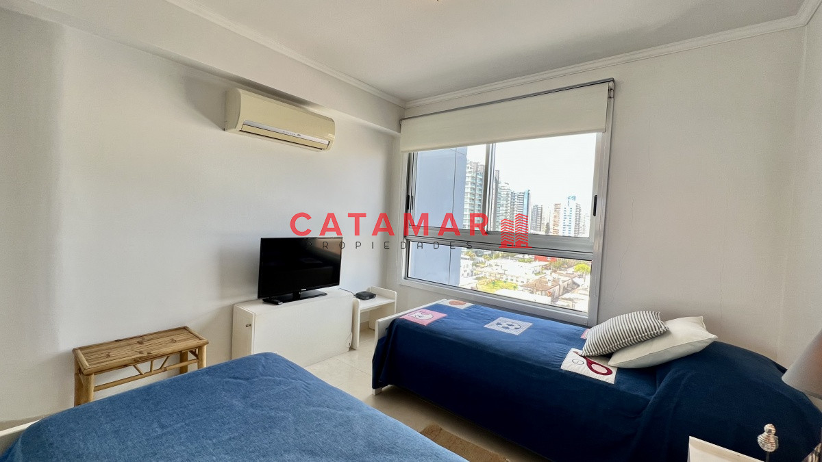 Apartamento ID.475 - Departamento Art Boulevard tres dormitorios Punta del este