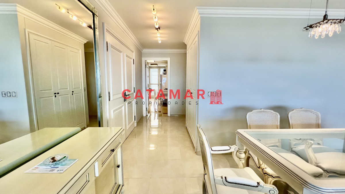 Apartamento ID.742 - Apartamento primera linea playa mansa Le Jardin en venta