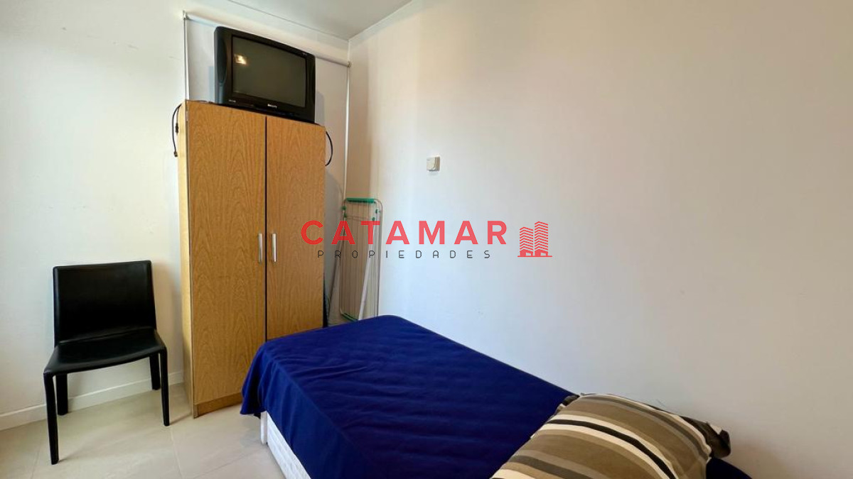 Apartamento ID.476 - Le Parc II dos dormitorios en suite habitación de servicio Playa Brava Punta del Este