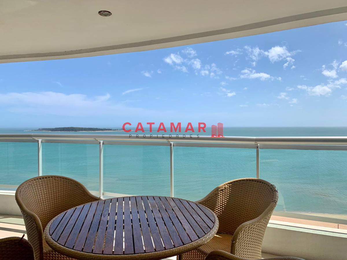 Apartamento ID.498 - Departamento primera linea punta del este tres dormitorios Aquarela  Punta del este 