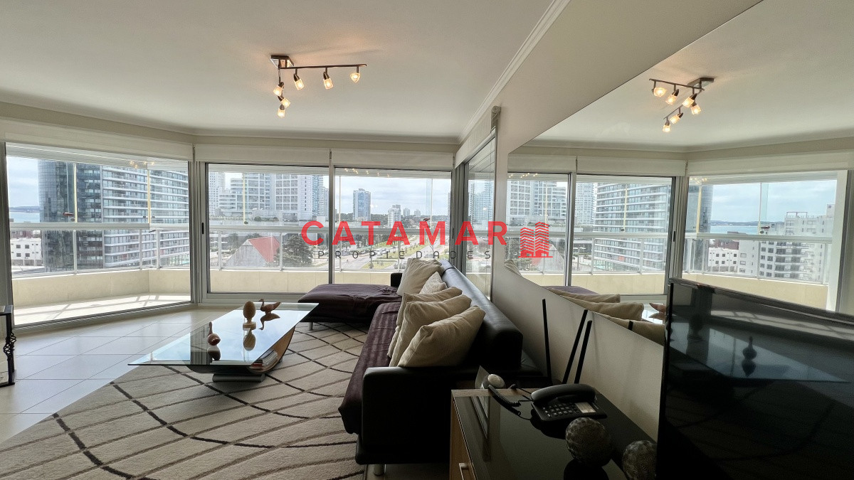 Apartamento ID.475 - Departamento Art Boulevard tres dormitorios Punta del este