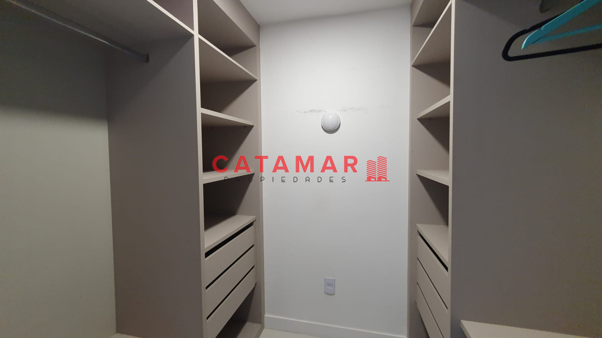 Apartamento ID.229 - Venta departamento tres dormitorios en suite importante torre zona Mansa Punta del este