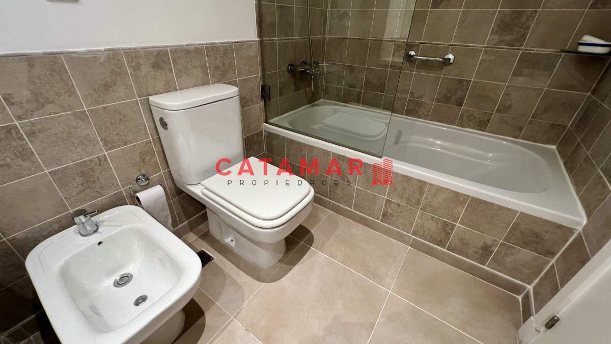 Apartamento ID.509 - Alquiler departamento Quartier Punta Ballena dos dormitorio terraza al mar Punta ballena Punta del Este