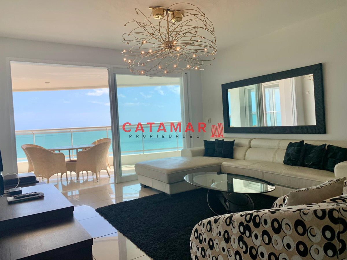 Apartamento ID.498 - Departamento primera linea punta del este tres dormitorios Aquarela  Punta del este 