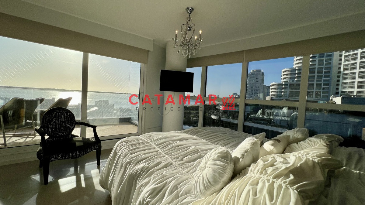 Apartamento ID.481 - Departamento en Alexander Collection de tres dormitorios mas habitación de servicio Punta del Este Playa Mansa