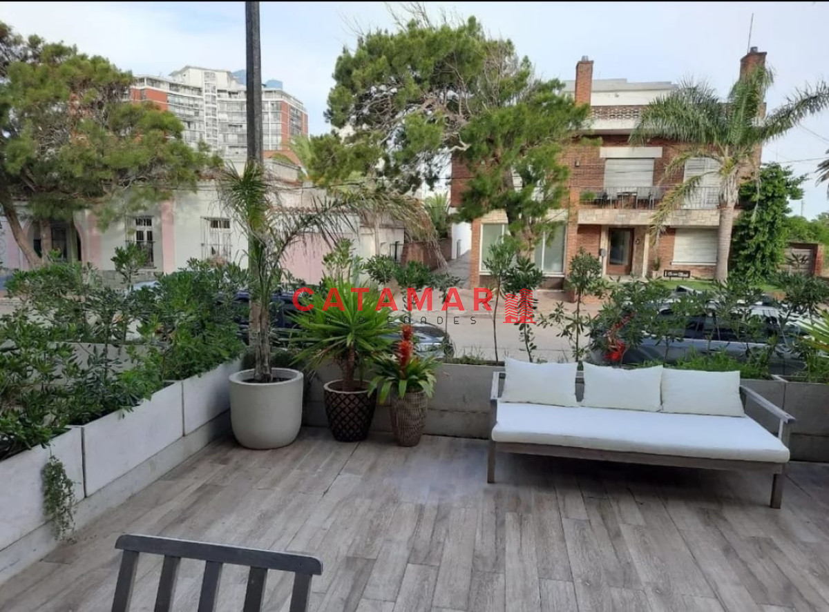 Apartamento ID.629 - Moderno departamento un dormitorio un baño Peninsula Punta del Este