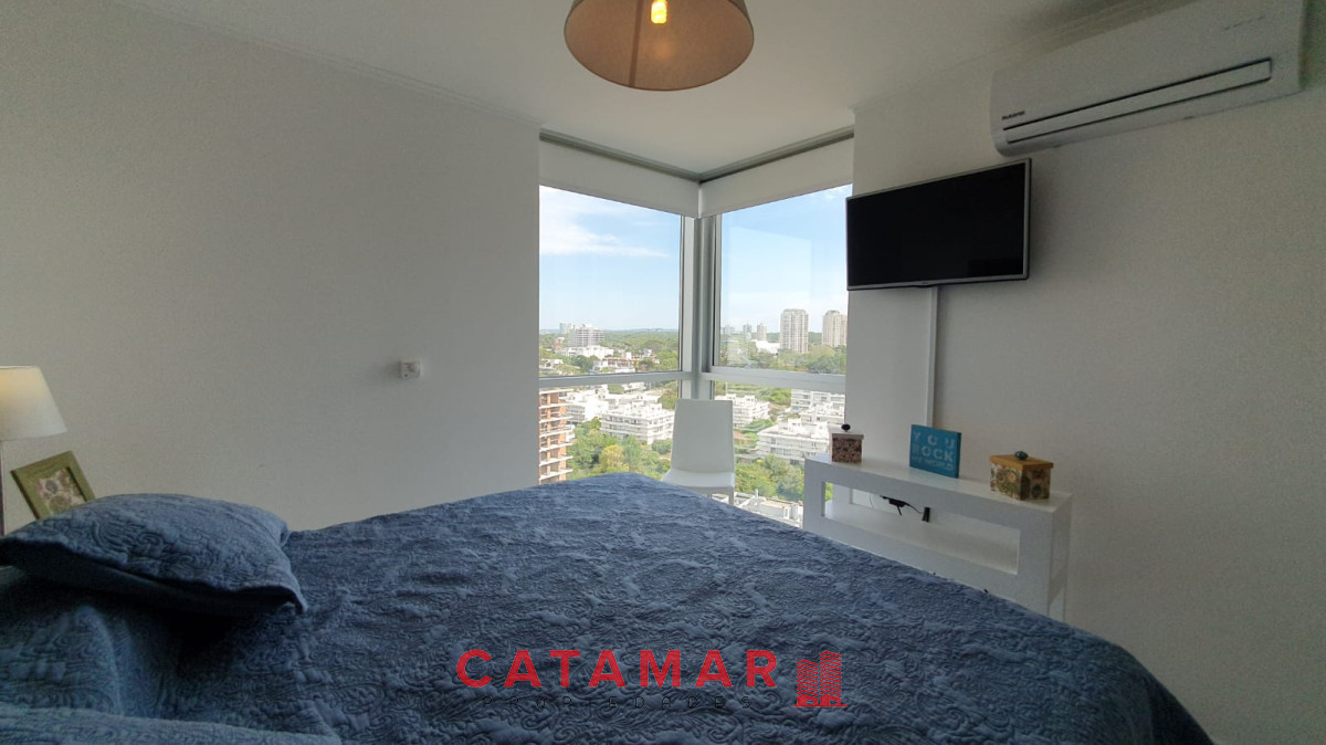 Apartamento ID.611 - Departamento dos dormitorios dos baños edificio Wind Tower Punta del Este