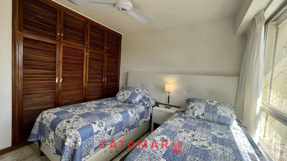 Apartamento ID.542 - Departamento tres dormitorios en alquiler de temporada Edificio Fragata