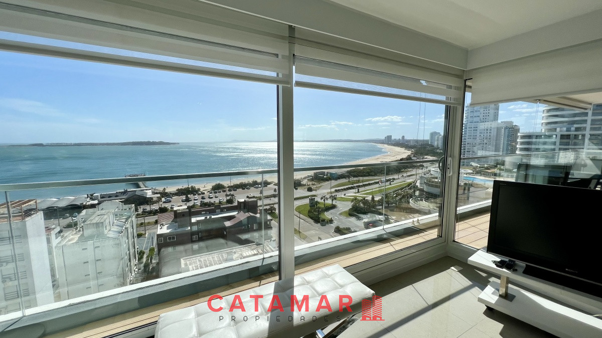 Apartamento ID.480 - Departamento Alexander Collection de tres dormitorios habitación de servicio Punta del Este Playa Mansa