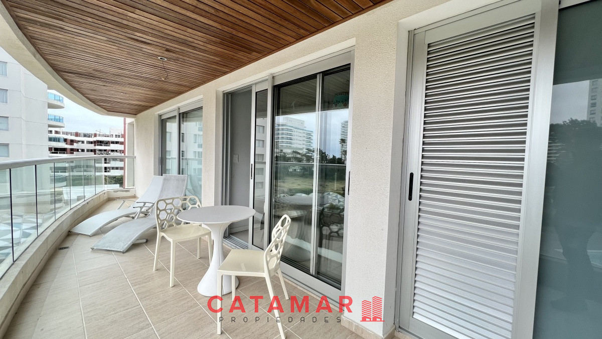 Apartamento ID.457 - Venta departamento tres dormitorios punta del este Aidy grill 