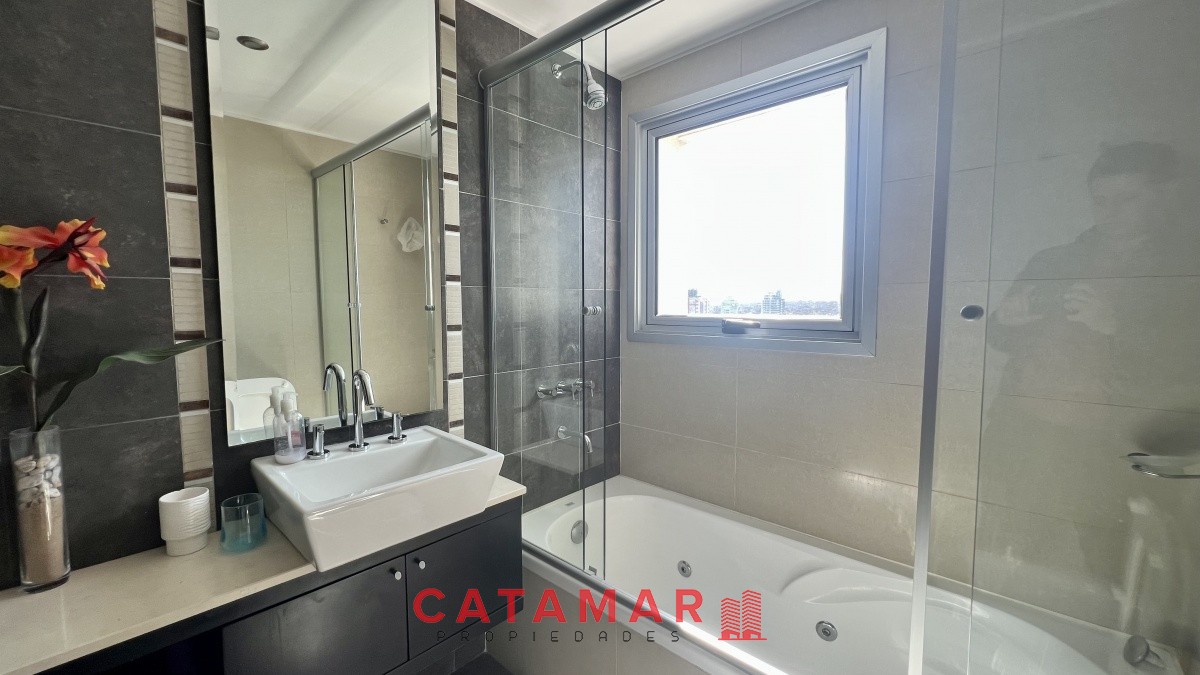 Apartamento ID.445 - Venta departamento 3 dormitorios playa mansa