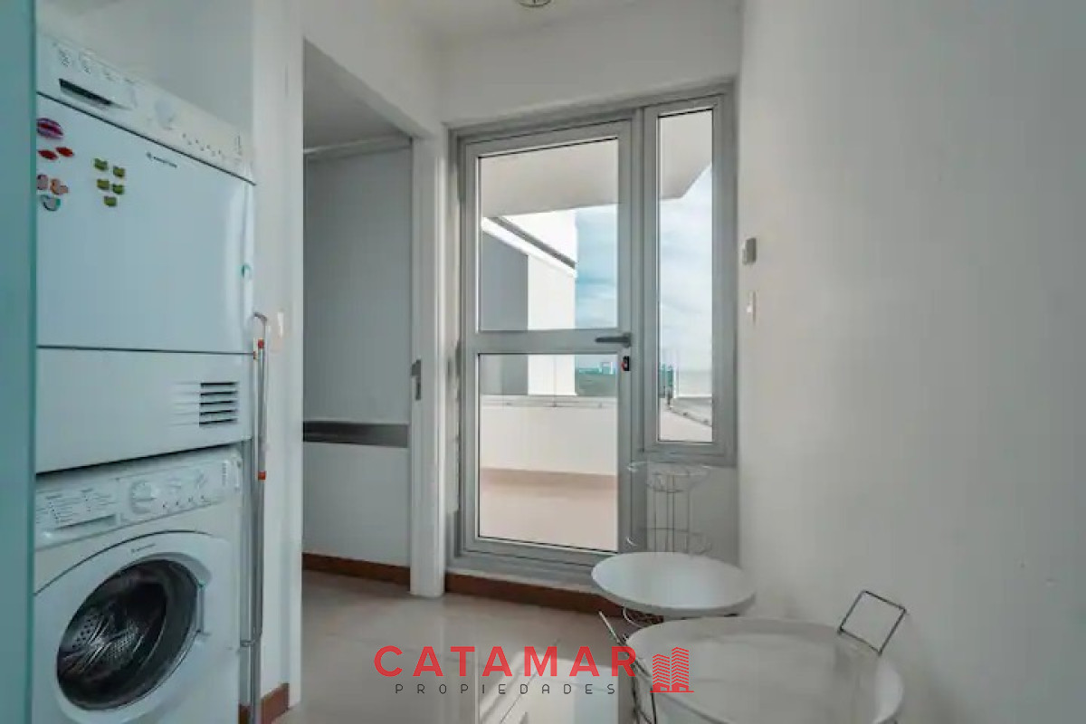 Apartamento ID.654 - Departamento Tiburon de tres dormitorios mas dependencia Playa Brava Punta del Este