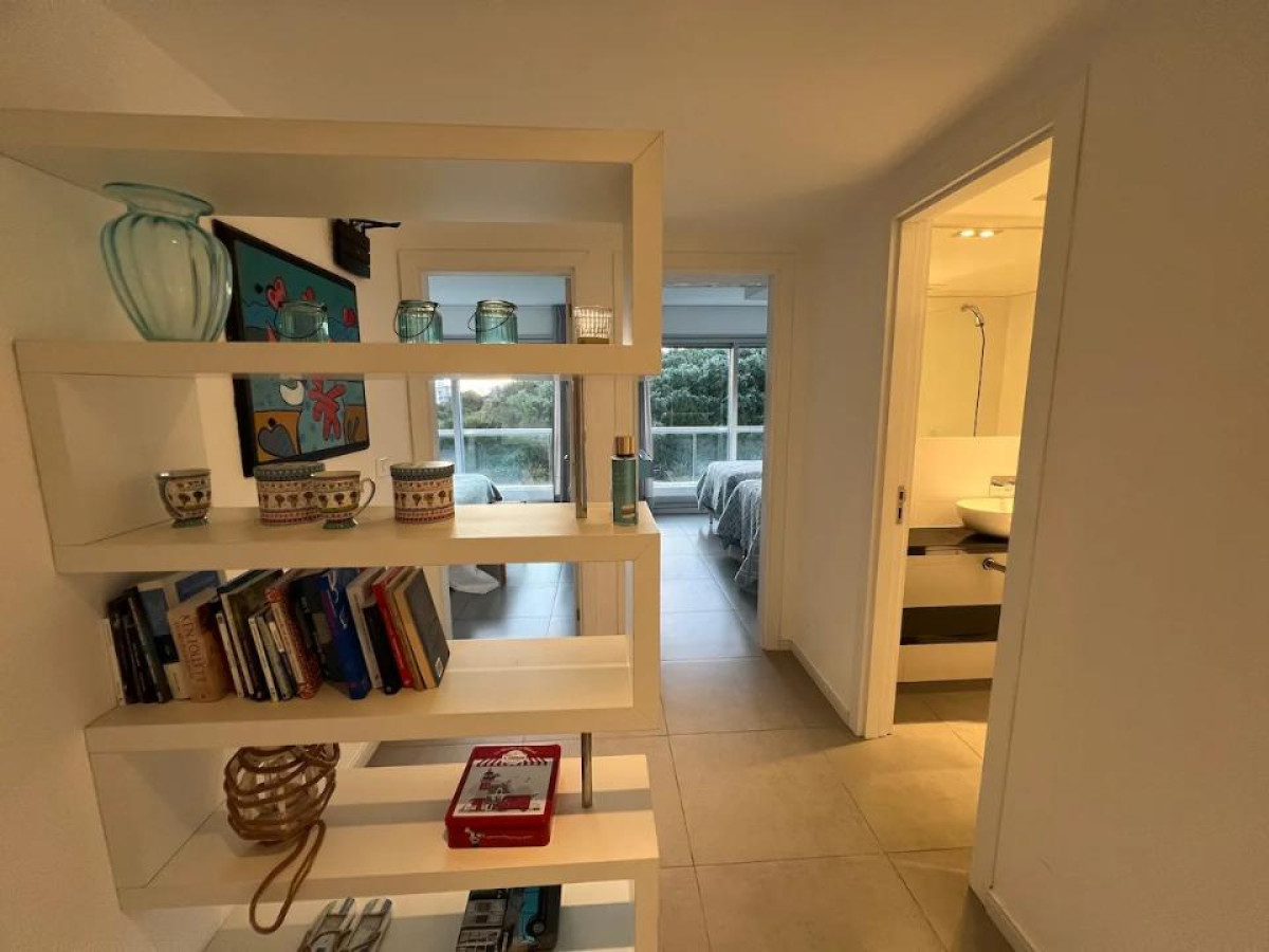 Apartamento ID.601 - Departamento amplio complejo Silente dos dormitorios dos baños Playa Brava Punta del Este