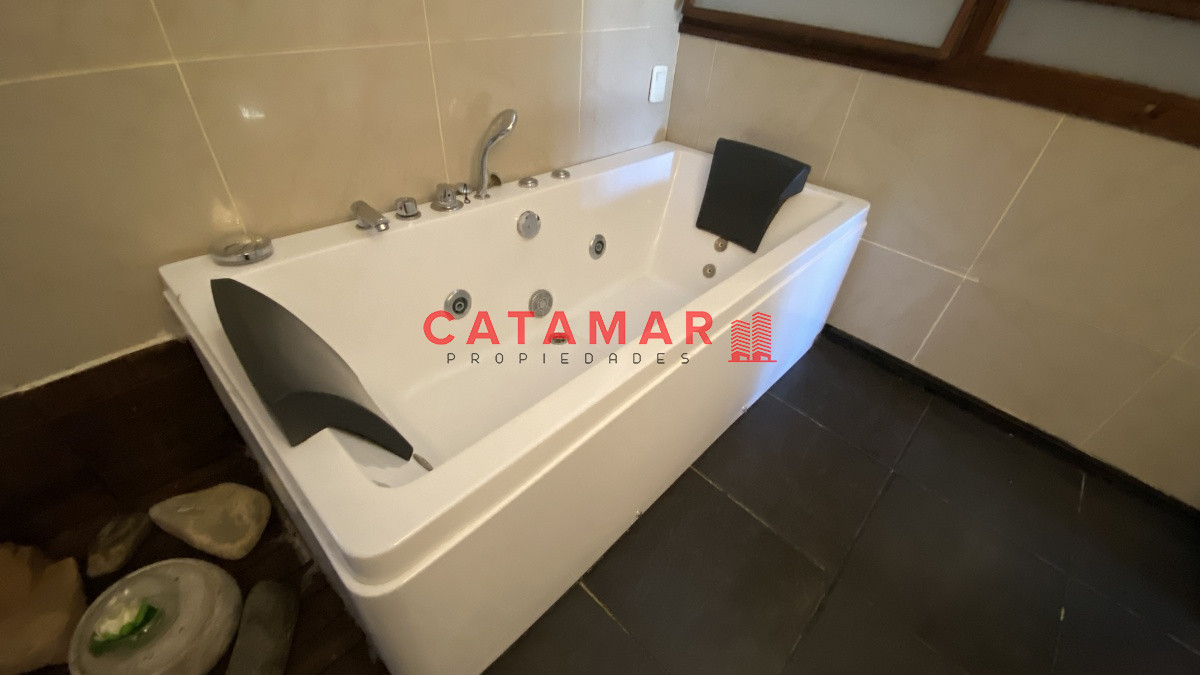 Casa ID.92 - Chalet en Club del Lago