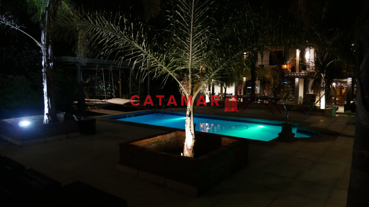 Casa ID.92 - Chalet en Club del Lago