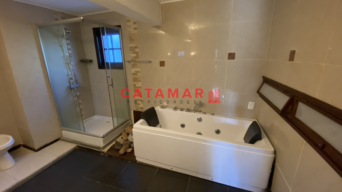 Casa ID.92 - Chalet en Club del Lago