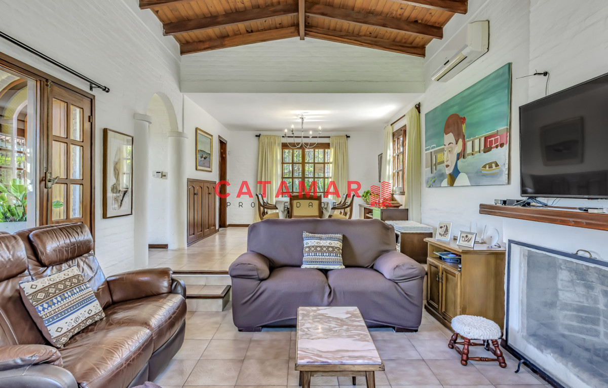 Casa ID.743 - Casa en venta pinares punta del este 4 dormitorios 