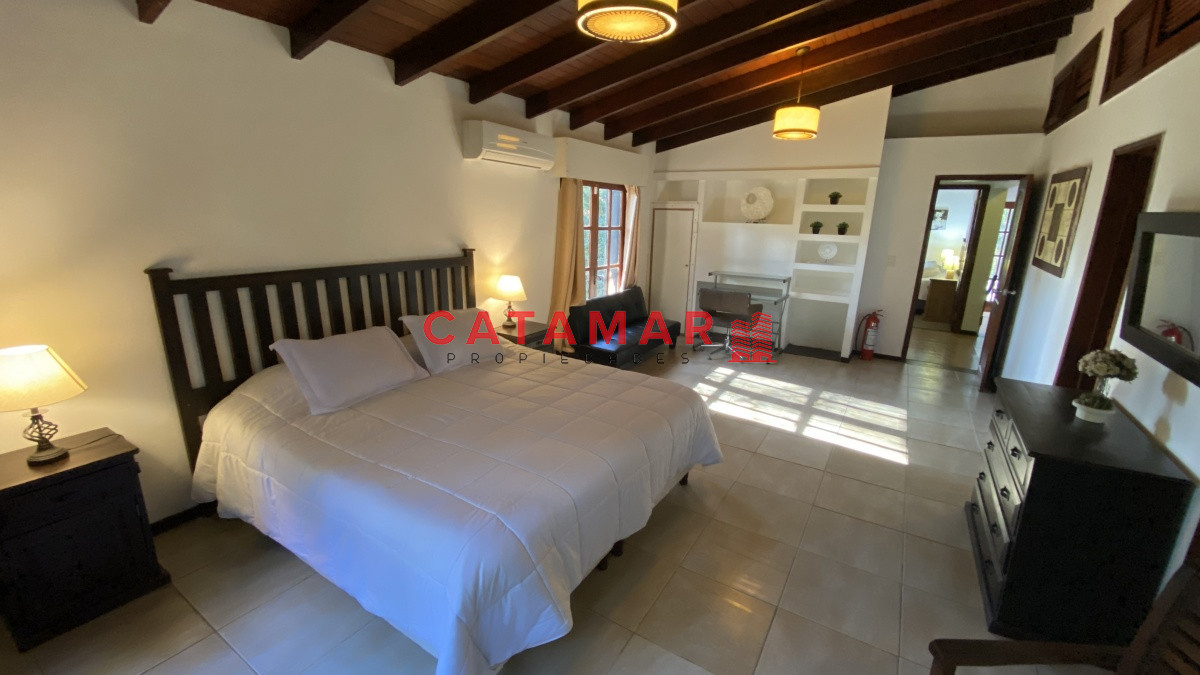 Casa ID.92 - Chalet en Club del Lago