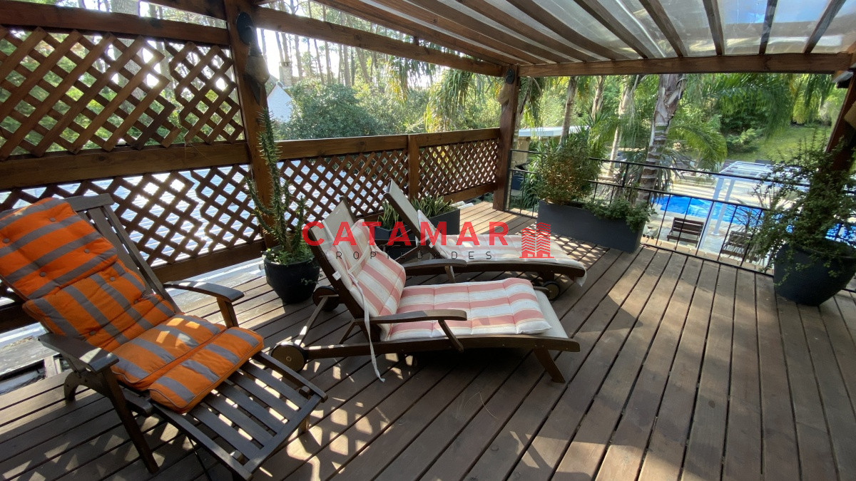 Casa ID.92 - Chalet en Club del Lago