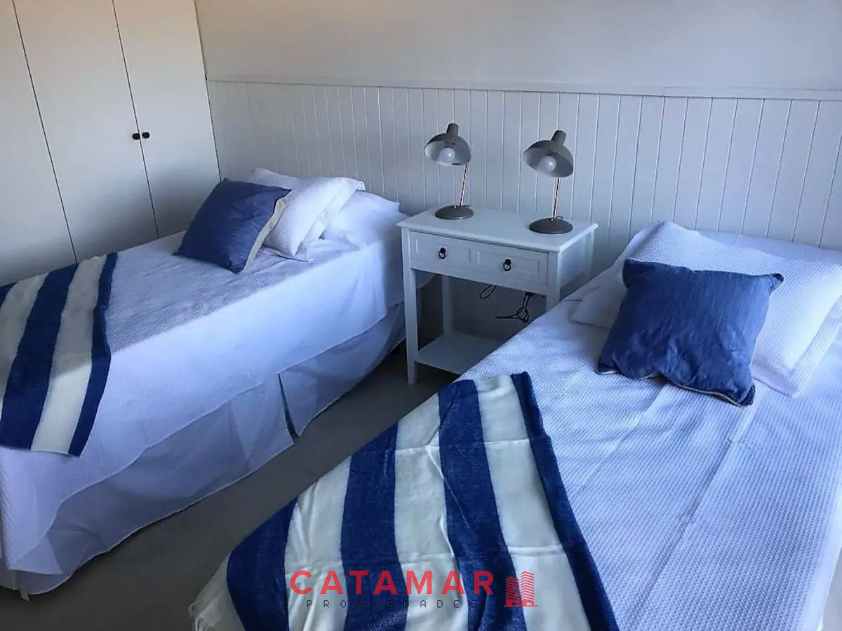 Casa ID.711 - Casa cinco dormitorios piscina parrillero Pinar del Faro Jose Ignacio Punta del Este