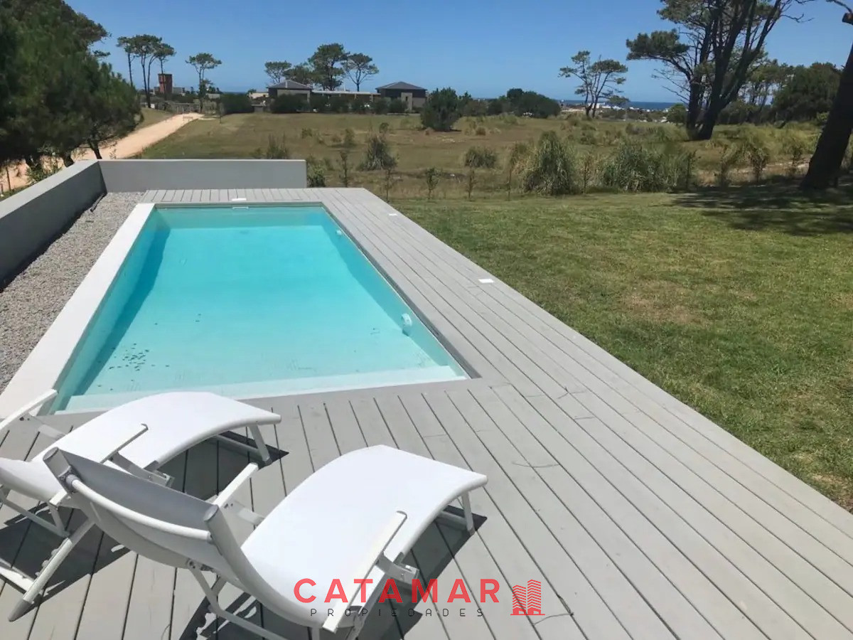 Casa ID.711 - Casa cinco dormitorios piscina parrillero Pinar del Faro Jose Ignacio Punta del Este