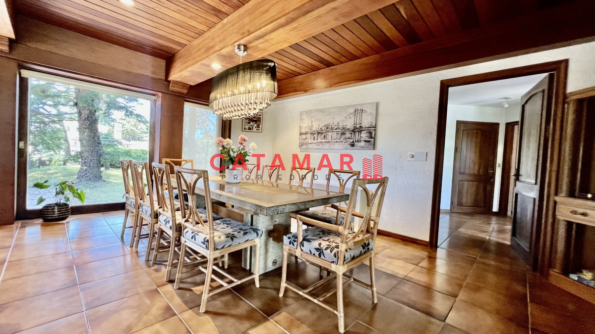 Casa ID.574 - Casa punta del este playa mansa con piscina 