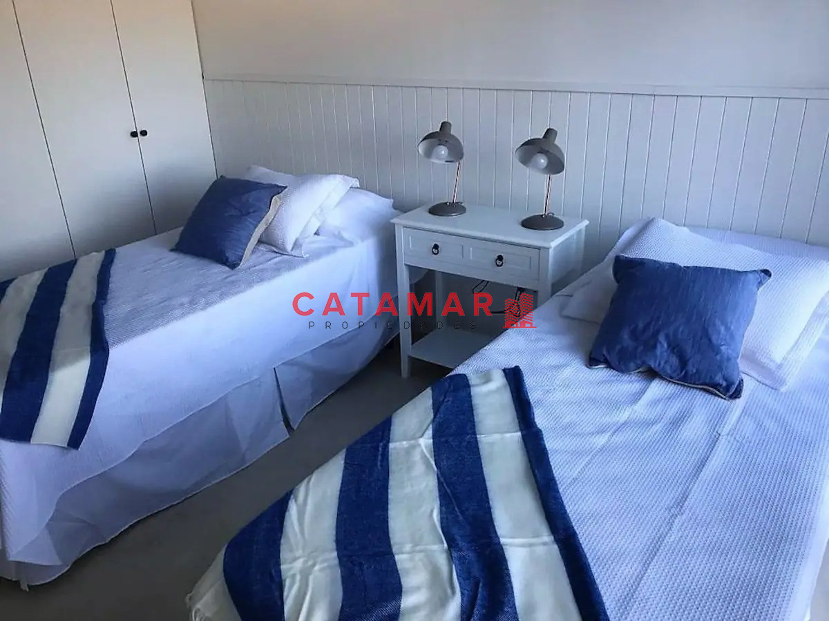 Casa ID.711 - Casa cinco dormitorios piscina parrillero Pinar del Faro Jose Ignacio Punta del Este