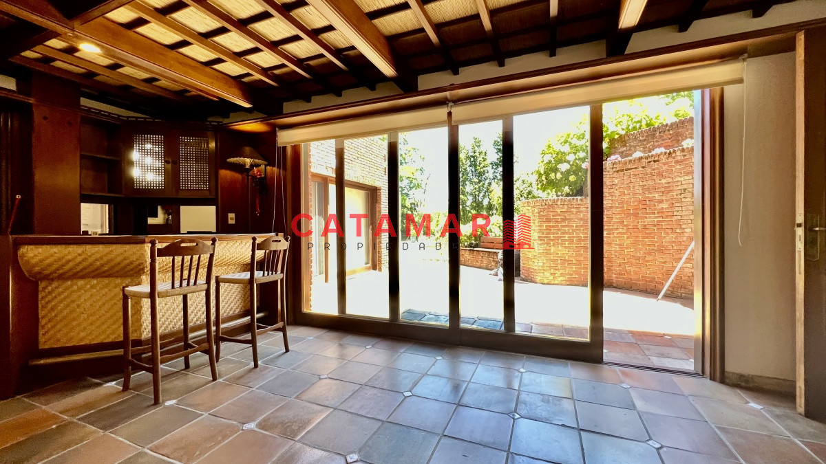 Casa ID.574 - Casa punta del este playa mansa con piscina 