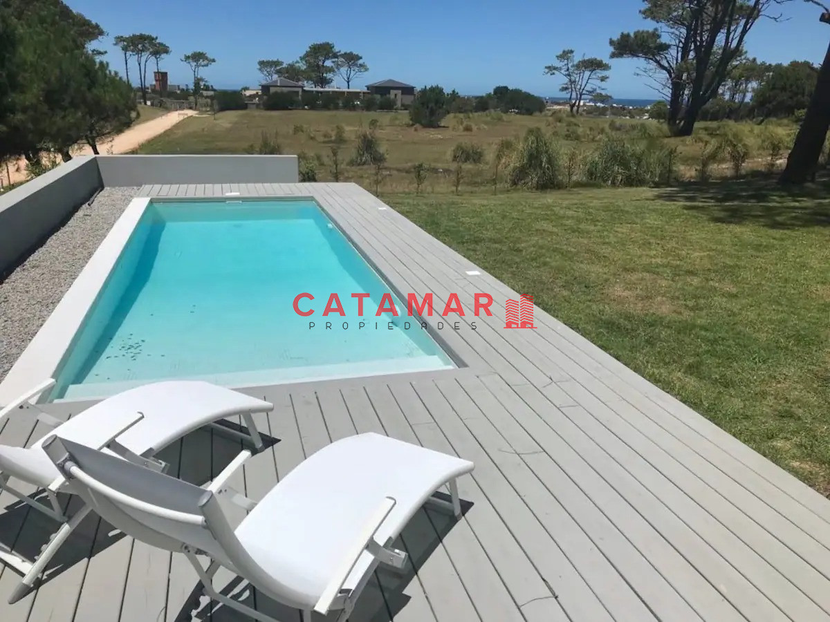 Casa ID.711 - Casa cinco dormitorios piscina parrillero Pinar del Faro Jose Ignacio Punta del Este