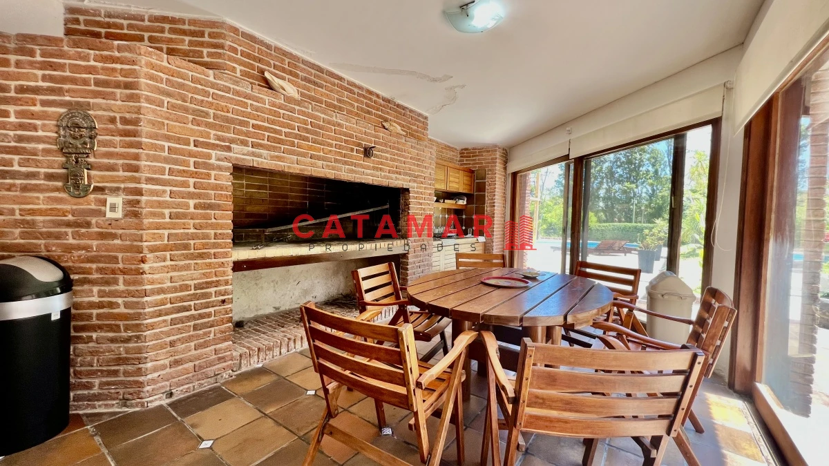 Casa ID.574 - Casa punta del este playa mansa con piscina 