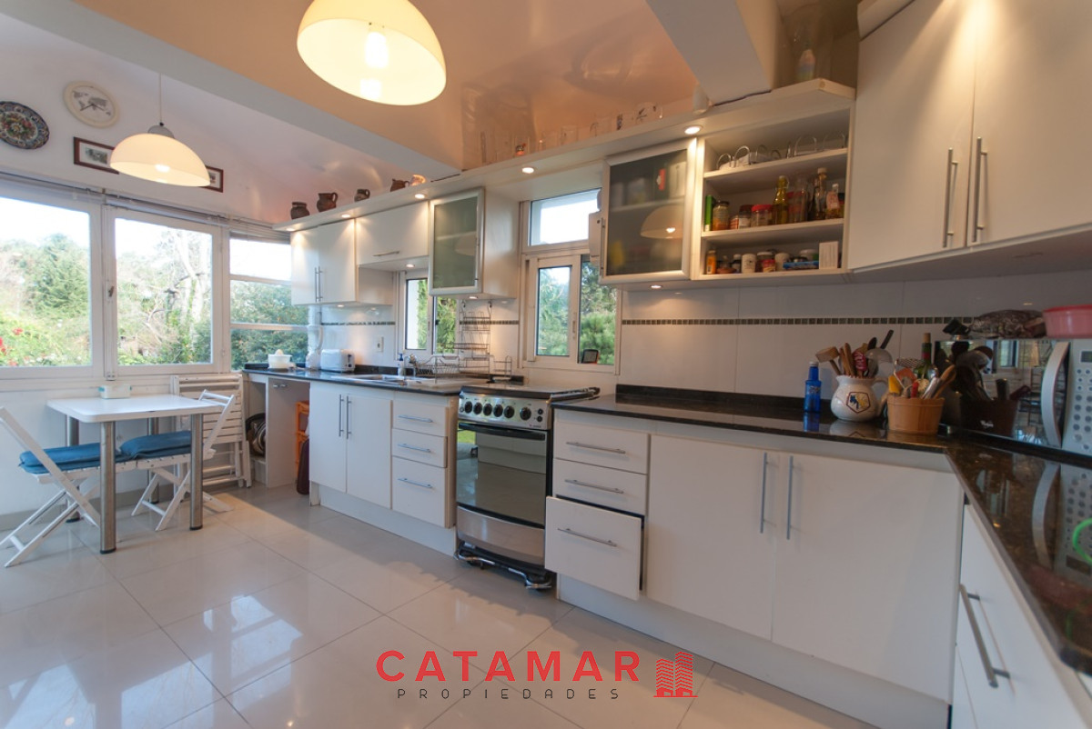 Casa ID.356 - Venta Casa 4 dormitorios Cantegril 