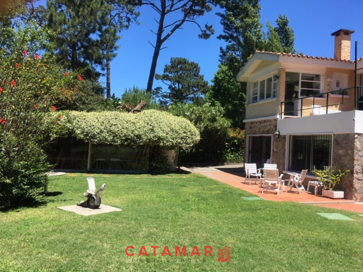 Casa ID.356 - Venta Casa 4 dormitorios Cantegril 
