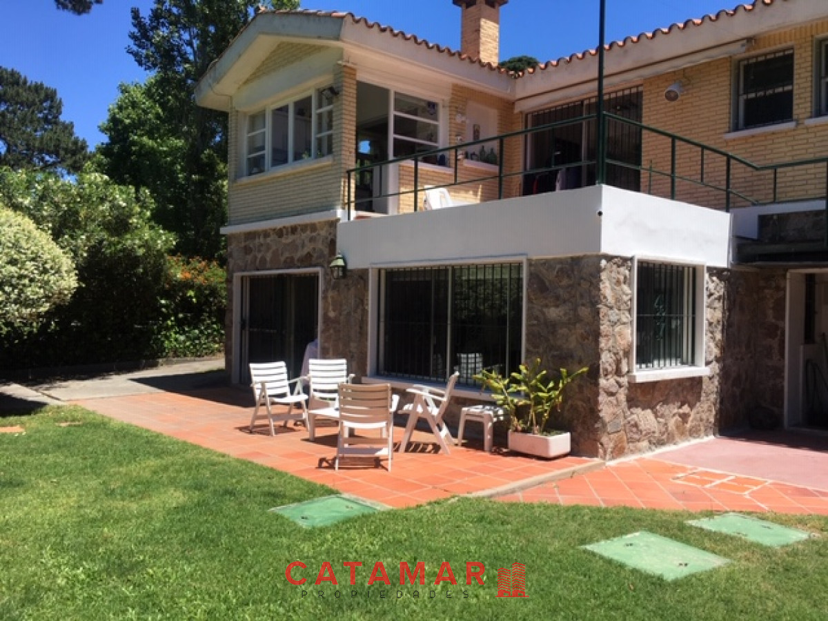 Casa ID.356 - Venta Casa 4 dormitorios Cantegril 