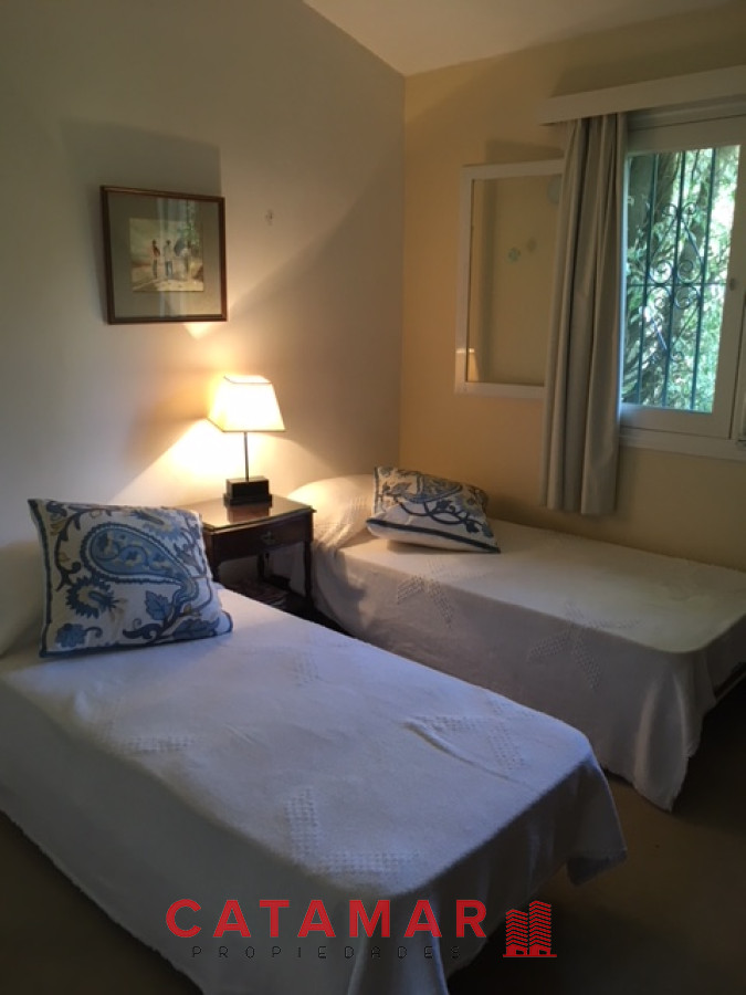 Casa ID.356 - Venta Casa 4 dormitorios Cantegril 