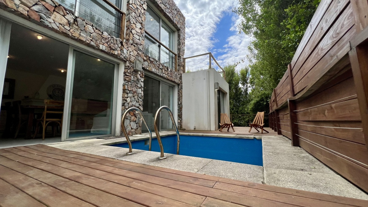 Casa ID.531 - Casa dos dormitorios en Suite dependencia de servicio Santa Mónica Jose Ignacio