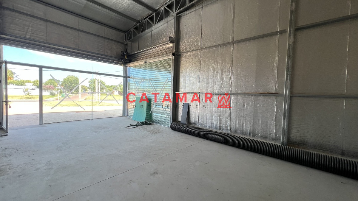 Local Comercial ID.740 - Local comercial en alquiler anual maldonado