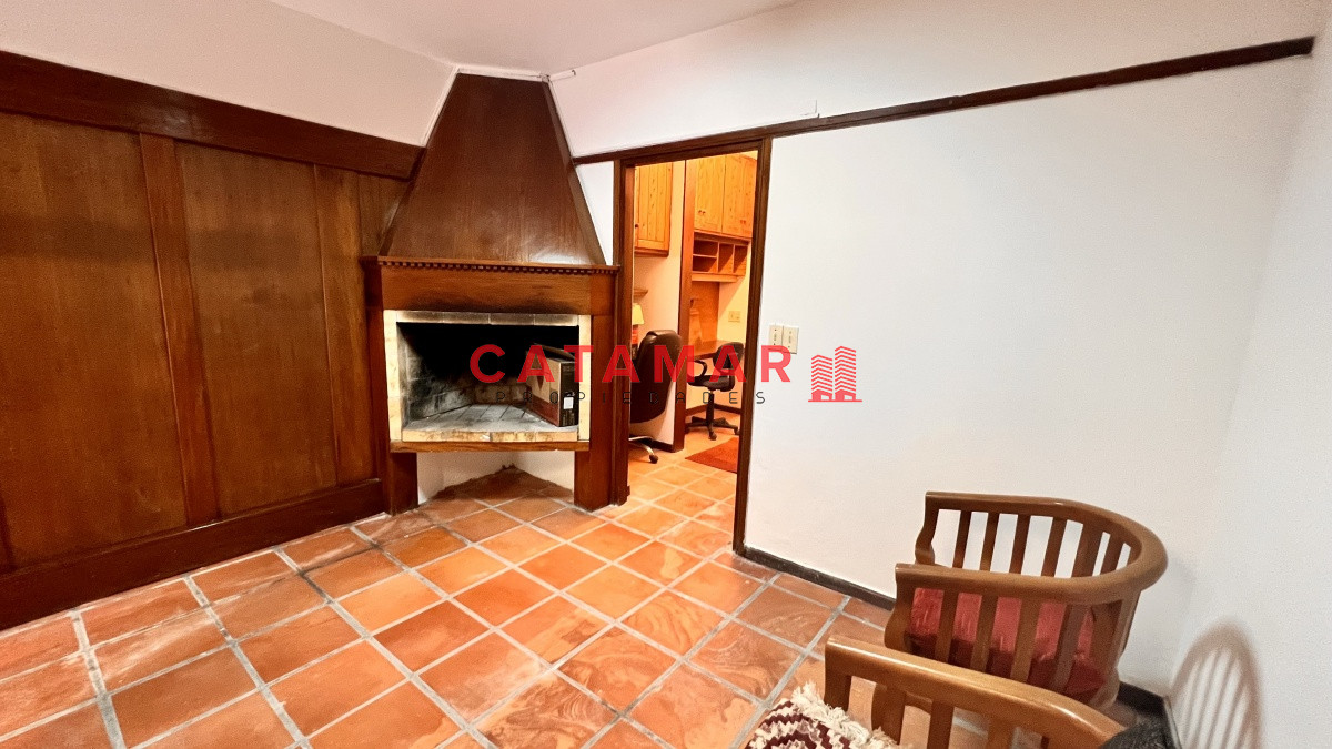 Local Comercial ID.264 - Alquiler Oficina Estudio Local