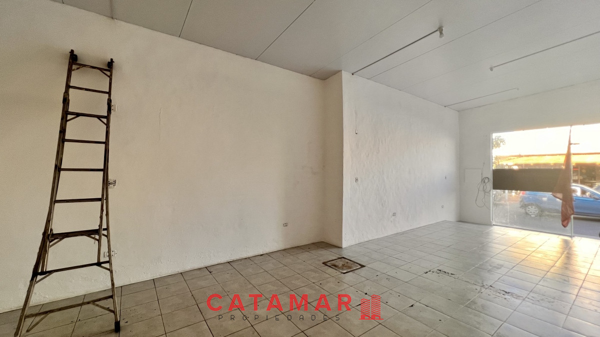 Local Comercial ID.741 - VENTA LOCAL CON RENTA MALDONADO