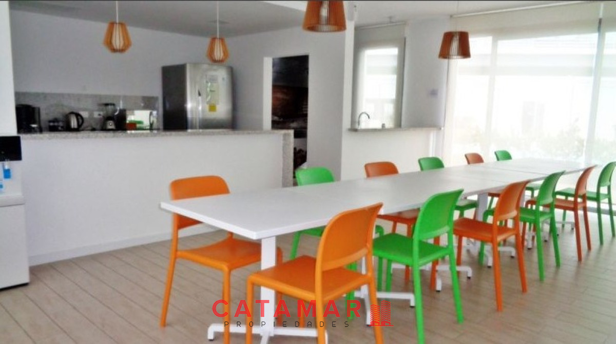 Apartamento ID.576 - Departamento Alexander Boulevard dos dormitorios dos baños Playa Mansa Punta del Este