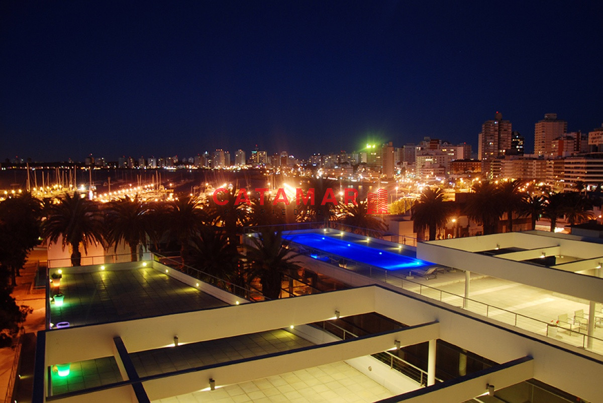 Apartamento ID.514 - Departamento dos dormitorios dos baños Península Punta del Este