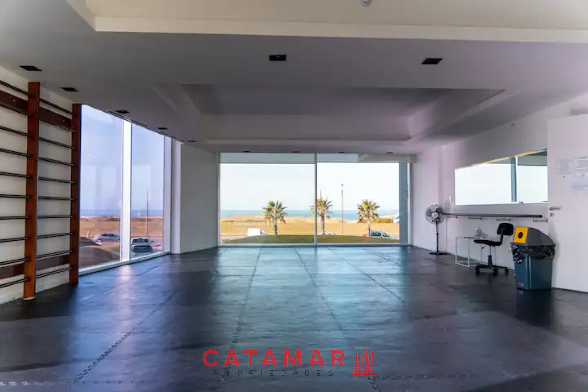 Apartamento ID.654 - Departamento Tiburon de tres dormitorios mas dependencia Playa Brava Punta del Este