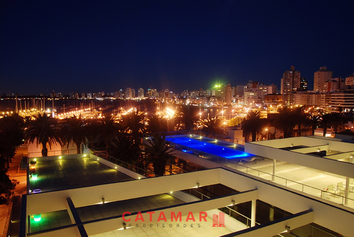 Apartamento ID.514 - Departamento dos dormitorios dos baños Península Punta del Este