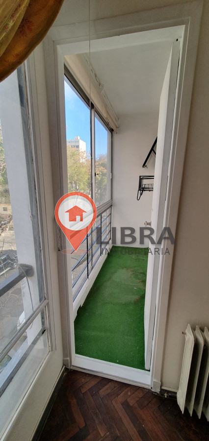 Apartamento ID.10224 - Alquiler Y Venta Apartamento 2 Dormitorios, Balcón Y Garaje En Pocitos 