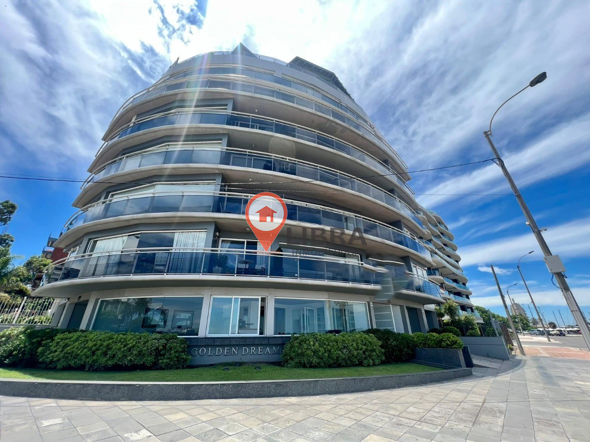Apartamento ID.3939 - OPORTUNIDAD! HERMOSO APTO 3 DORM, 4 BAÑOS Y 2 GARAJES EN PUERTO DEL BUCEO!